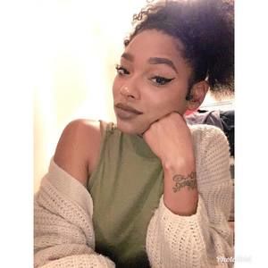 Meet your Posher, Kelsey